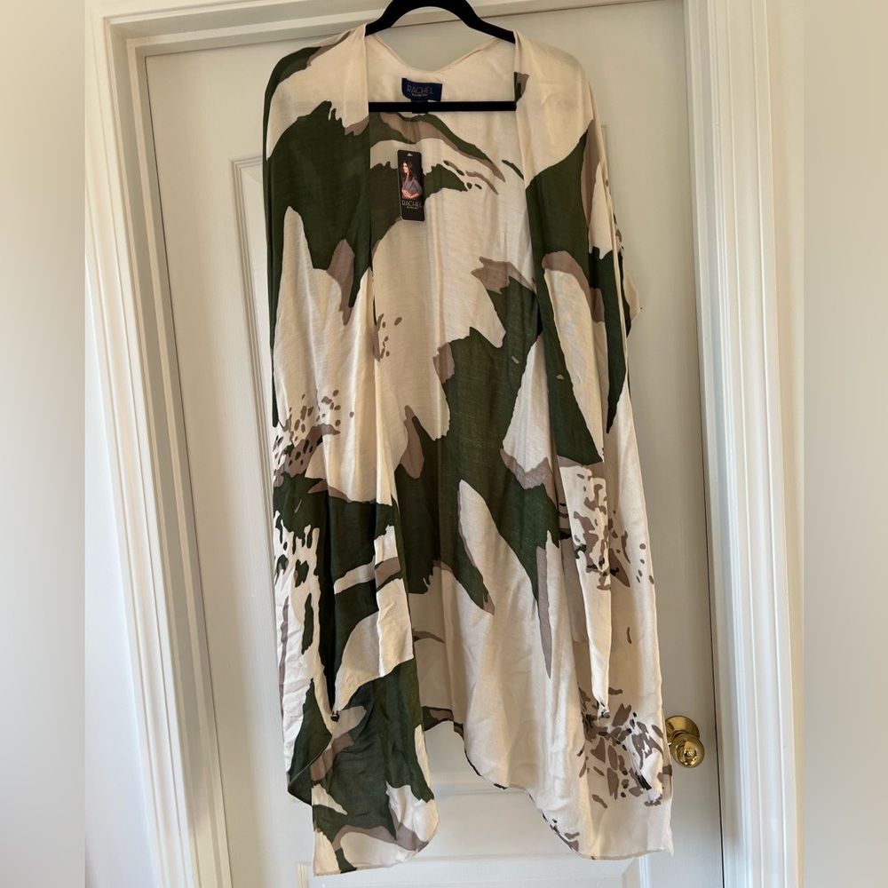 Green and white duster kimono